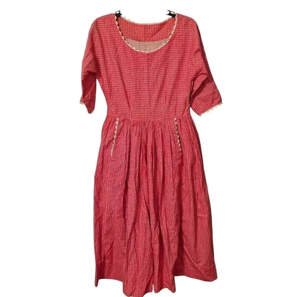 Adorable Vintage Dress